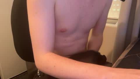 crispy koala online show from June 26, 3:56 am
