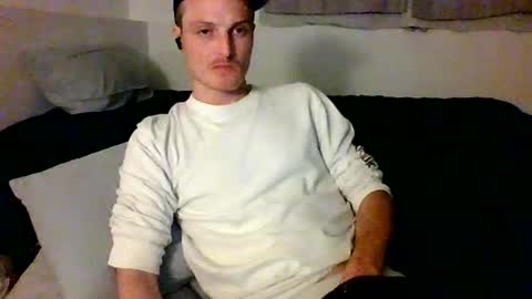 Dee4dayz online show from June 11, 2:00 am
