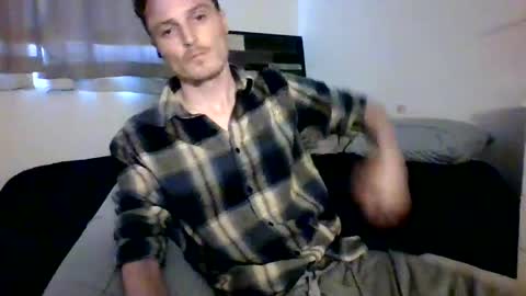 Dee4dayz online show from August 3, 9:21 pm
