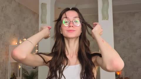 Amy online show from October 4, 7:55 pm