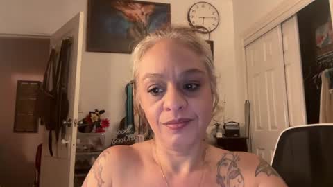Tori online show from June 17, 10:09 am