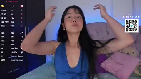 Snapshot of deisy_smith_ chatting on October 22, 1:35 pm Deisy online show from October 22, 1:35 pm