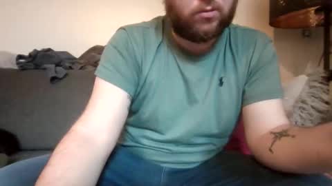 Snapshot of dekumate chatting on October 8, 9:26 am dekumate online show from October 8, 9:26 am