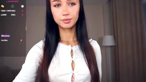 Hello everyone Im Tessa Make yourself comfortable. Were going to have fun together  online show from September 17, 7:56 am