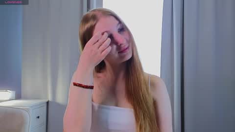 Jennyblonde and Violetredhead online show from June 4, 4:51 am