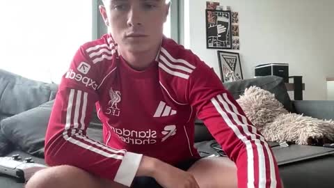 deletingthislater07 online show from October 18, 12:09 pm