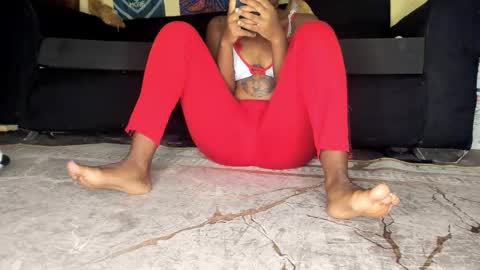 deli_la online show from March 4, 12:57 pm