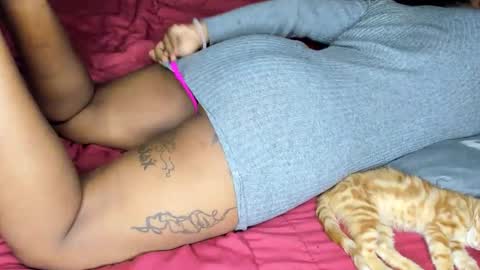 deli_la online show from December 13, 7:53 pm