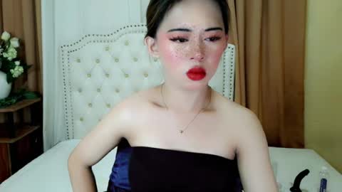 Sophie online show from June 22, 4:09 am