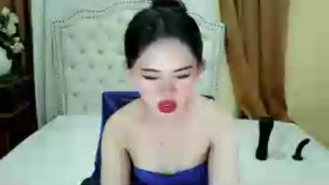 Sophie online show from July 13, 7:01 am
