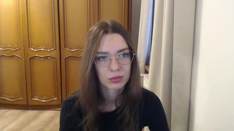 Aurora online show from October 24, 6:03 am