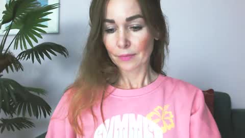 delilah_sweet online show from June 22, 2:57 pm
