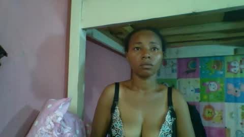 DelilahXq online show from March 9, 11:15 am