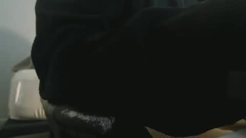 Delirium online show from March 25, 5:14 am