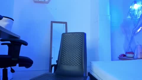 denisse_logan online show from October 21, 3:11 am