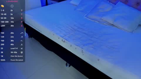 denisse_logan online show from October 27, 2:55 am