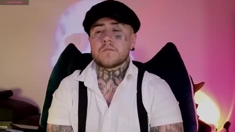 Oliver online show from November 12, 3:31 am