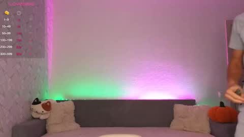 Den online show from October 20, 3:55 am