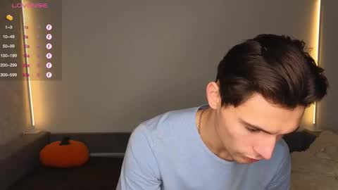 Den online show from December 19, 12:22 pm