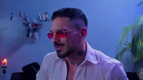 dennis_cox_ online show from June 13, 3:28 am