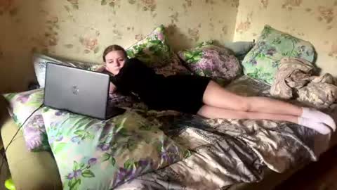 Ebby online show from June 14, 6:04 am