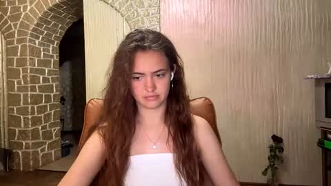 Eva online show from June 12, 7:24 pm