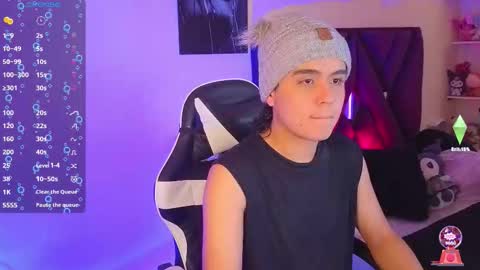 derek grey online show from September 22, 6:45 pm