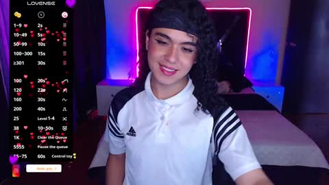 derek grey online show from February 7, 10:19 pm