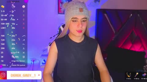 derek grey online show from November 12, 7:05 pm