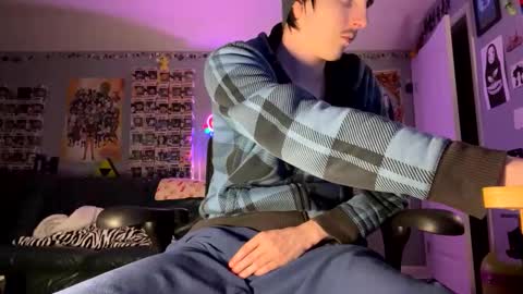 derekdings online show from January 10, 12:54 pm