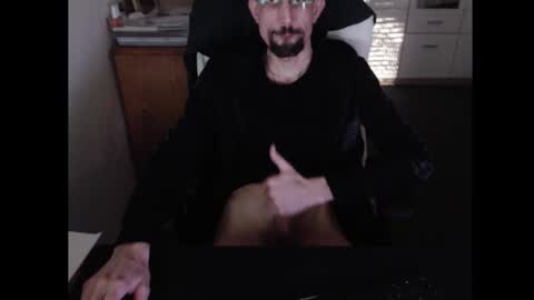 dermattes online show from March 21, 4:00 pm