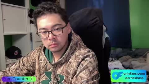 Derrick Hose online show from November 5, 3:58 pm