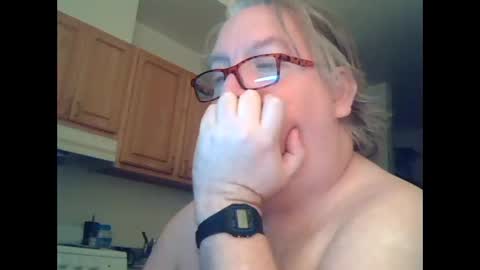 derrickkearley2055 online show from November 21, 5:49 am