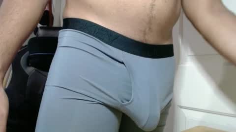 desertd0ng online show from January 1, 8:35 am