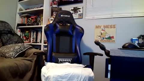 D K online show from December 18, 2:51 am