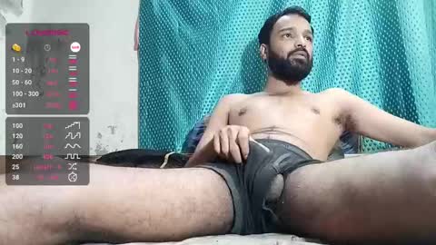 Snapshot of desi_boy799417 chatting on February 26, 4:08 am desi_boy799417 online show from February 26, 4:08 am