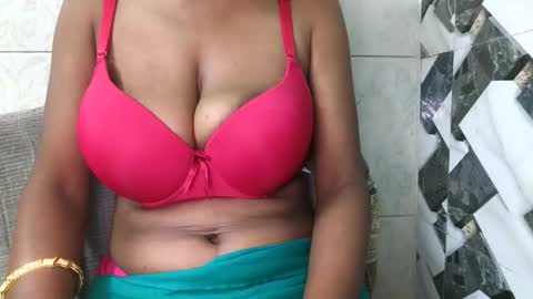 Snapshot of desiprincessaga chatting on October 22, 3:42 am desiprincessaga online show from October 22, 3:42 am