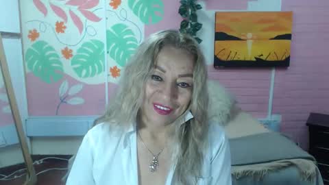 VALERIA online show from November 17, 3:25 pm