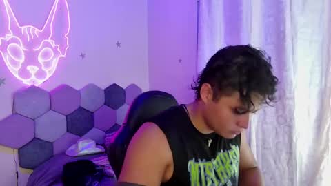 Snapshot of desireduo_tgn chatting on February 9, 6:37 pm TORI AND MR. BEAR online show from February 9, 6:37 pm