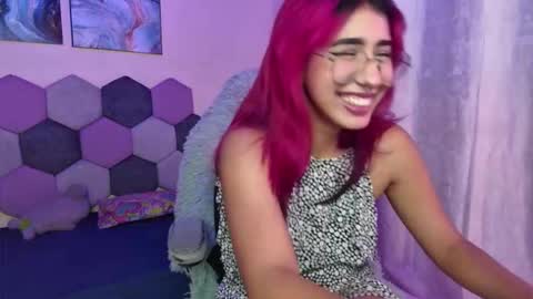Snapshot of desireduo_tgn chatting on September 28, 6:06 pm TORI AND MR. BEAR online show from September 28, 6:06 pm