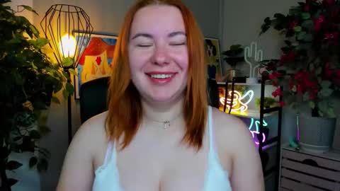 LAYLA online show from September 9, 6:35 am