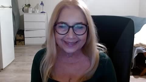 S O F I A online show from February 21, 6:15 pm