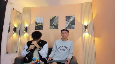 desiresofolympus_ online show from April 8, 9:40 pm