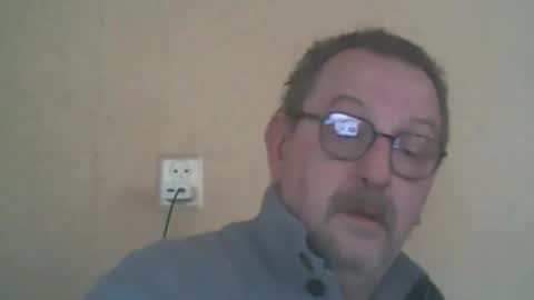 destelp online show from January 7, 10:53 am