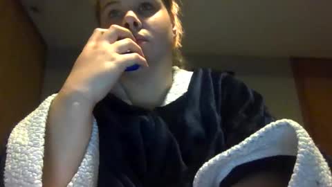 devykitten online show from January 30, 3:55 am