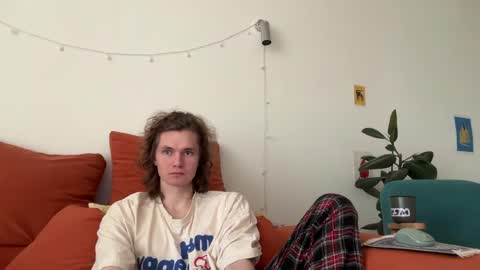 Di Alex online show from April 12, 8:29 am