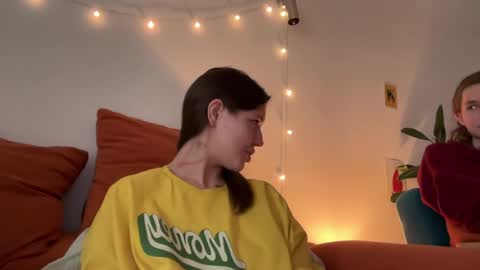 Di Alex online show from April 24, 12:40 pm