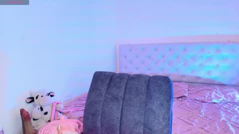 Diamond  online show from April 18, 2:52 pm