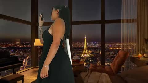 Snapshot of diamond_canela chatting on January 19, 11:32 pm diamond_canela online show from January 19, 11:32 pm