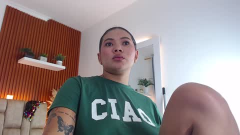 Snapshot of diamond_canela chatting on January 22, 5:16 am diamond_canela online show from January 22, 5:16 am